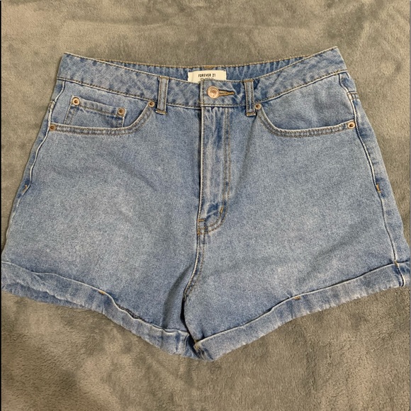 Forever 21 Pants - Forever 21 Mom Jean Shorts